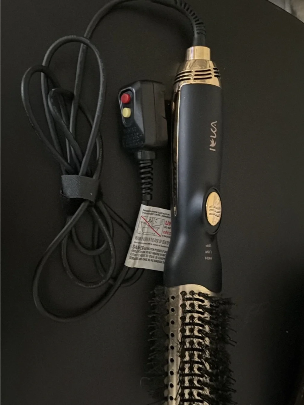 Ieka‎ Blow out Hair Dryer Brush- Black